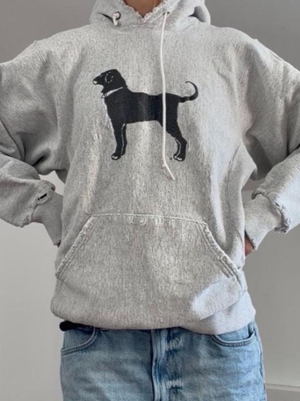 vintage 1990s heavyweight cotton Martha’s Vineyard The Black Dog pullover hoodie